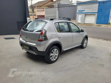 SANDERO STEPWAY Hi-Power 1.6 8V 5p