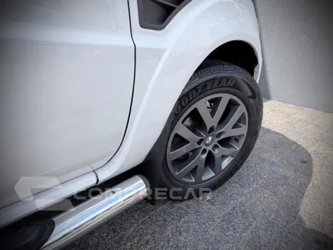 PAJERO TR4 2.0 4X2 16V 140CV FLEX 4P AUTOMÁTICO