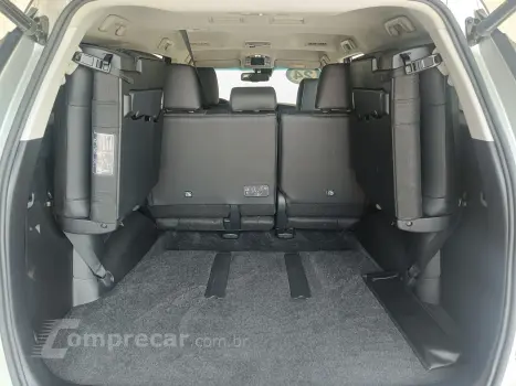 HILUX SW4 2.8 D-4D TURBO SRX PLATINUM 7L 4X4 AUTOMÁTICO