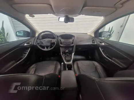 FOCUS 1.6 SE Hatch 16V