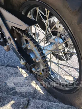 Versys 300