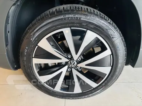 TAOS 1.4 250 TSI TOTAL FLEX HIGHLINE AUTOMÁTICO