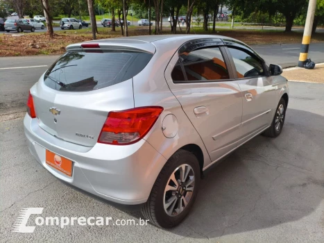 Onix Hatch 1.4 4P FLEX LTZ