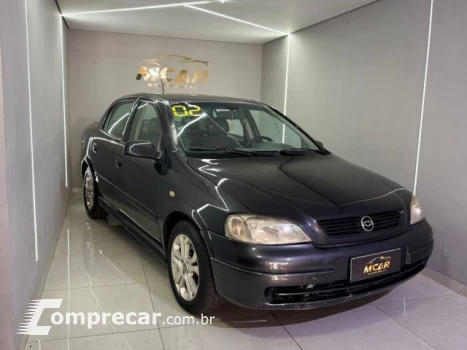 ASTRA SEDAN - 2.0 MPFI EXPRESSION SEDAN 8V 4P MANUAL