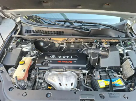 Rav4 2.4 4X4 16V Gasolina 4P Automático
