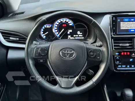 Yaris 1.5 16V Flex Sedan Xls Connect Multidrive