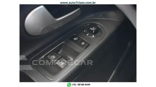 CROSS UP - 1.0 TSI 12V 4P MANUAL