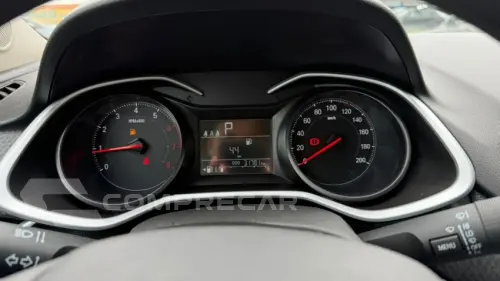 ONIX 1.0 Turbo Plus LT