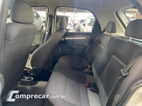 CELTA 1.0 LT