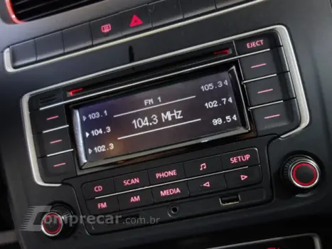 FOX - 1.6 MI ROCK IN RIO 8V 4P MANUAL