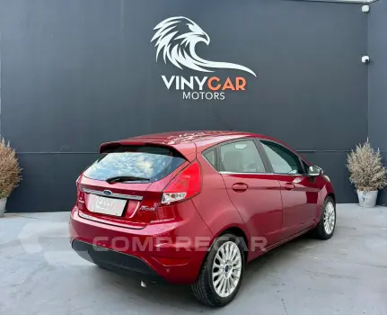 FIESTA 1.6 Titanium Hatch 16V