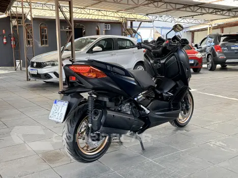 XMAX 250ABS