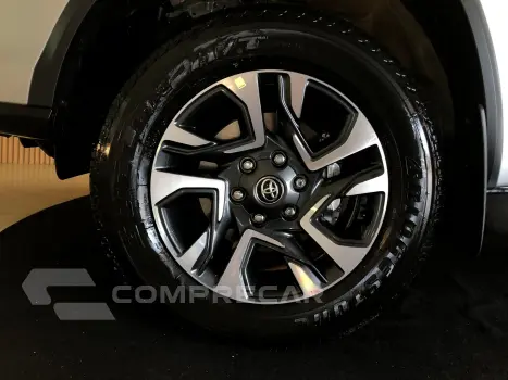 Hilux Sw4 2.8 D-4D Turbo Diesel Srx Platinum 7L 4X4 Automáti