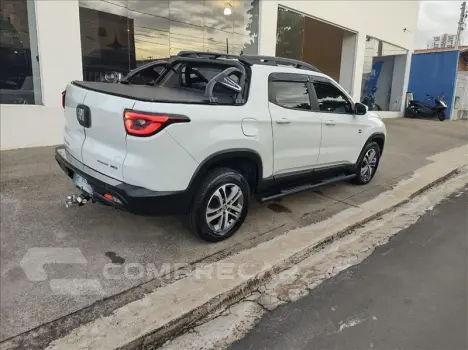 TORO 2.0 16V Turbo Freedom 4WD