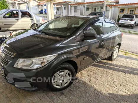CHEVROLET ONIX 1.0 LT 4 portas