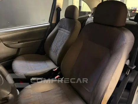 CELTA 1.0 MPFI LIFE 8V FLEX 2P MANUAL