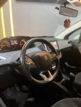 208 1.2 Active Pack 12V