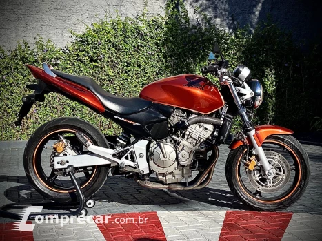 CB 600F HORNET