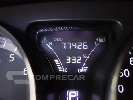 VERSA - 1.6 16V UNIQUE 4P XTRONIC