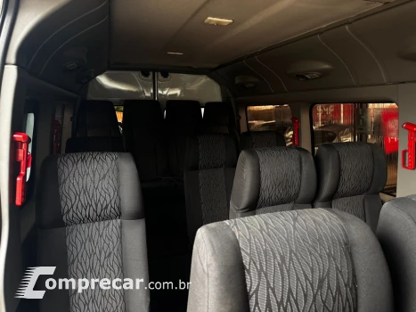 MASTER 2.3 DCI Minibus Executive L3h2 16 Lugares 16V