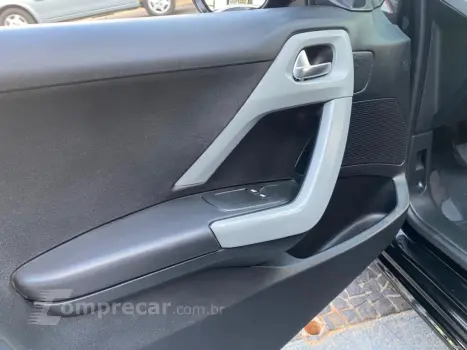 208 1.5 ACTIVE 8V FLEX 4P MANUAL