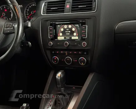 JETTA Highline 2.0 TSI 16V 4p Tiptronic