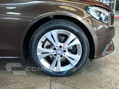 C 180 1.6 CGI EXCLUSIVE 16V TURBO GASOLINA 4P AUTOMÁTICO