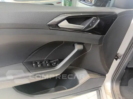 T-Cross 1.4 4P 250 TSI FLEX HIGHLINE AUTOMÁTICO