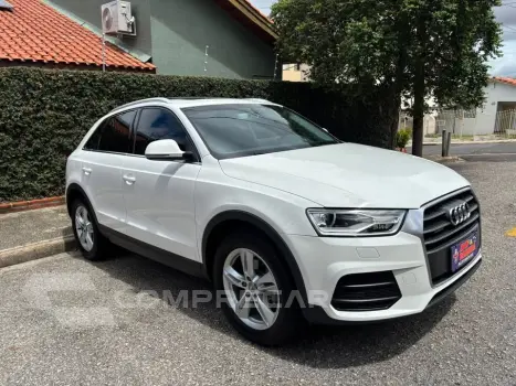 Audi Q3 2.0 TFSI Ambiente Quattro S Tronic 4 portas