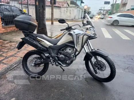 XRE 300  ADV SANHARA