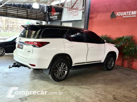 HILUX SW4 2.7 SR 4X2 16V FLEX 4P AUTOMÁTICO