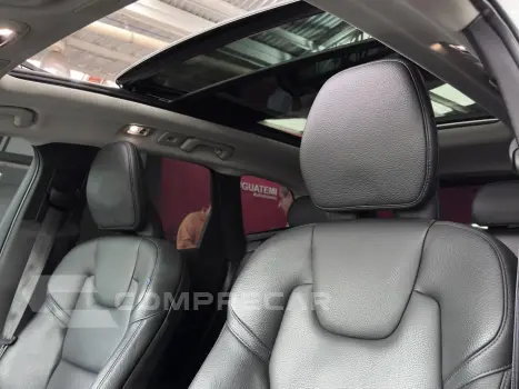 XC60 2.0 D5 DIESEL MOMENTUM AWD GEARTRONIC