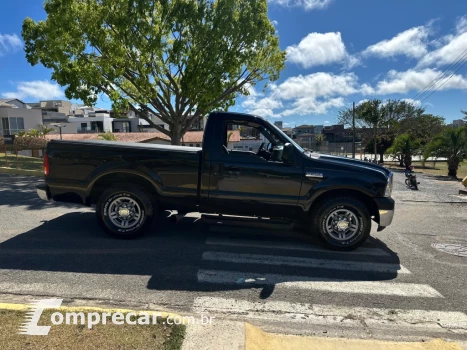 F-250 3.9 XLT 4X2 CS DIESEL 2P MANUAL