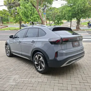 Nivus Highline 1.0 200 TSI Flex Aut.