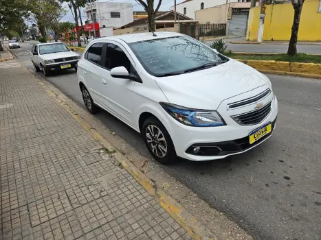 ONIX 1.4 MPFI LTZ 8V