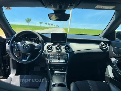 CLA 200 1.6 First Edition Turbo