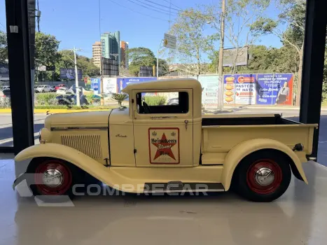 A 4 CILINDROS BIGODE PARTIDA NO PÉ CAPOTA DE LONA 2P GASOLIN