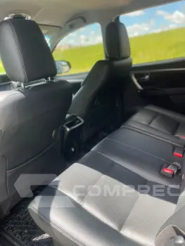 HILUX SW4 2.8 D-4d Turbo Diamond 7L 4X4