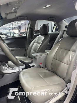 Corolla GLi Automático