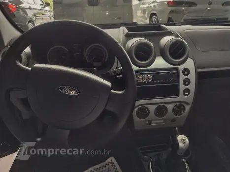 FIESTA 1.6 MPI Hatch 8V