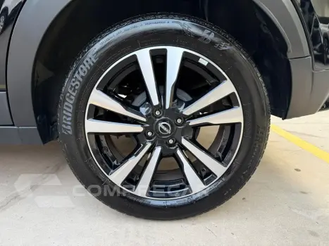 Kicks Play 1.6 16V Flexstart Advance Plus Xtronic