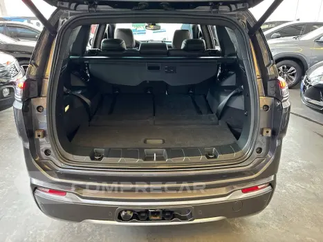 Commander Overl. TD380 2.0 4x4 Die. Aut.