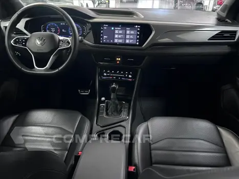 TAOS 1.4 250 TSI TOTAL FLEX HIGHLINE AUTOMÁTICO