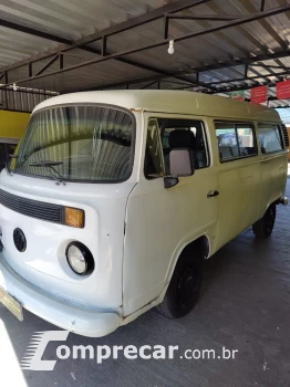 Volkswagen KOMBI 1.6 Furgao 8V 3 portas