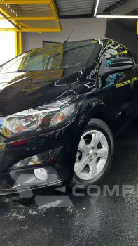 Onix Hatch 1.4 4P FLEX LT AUTOMÁTICO