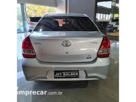 ETIOS 1.5 X PLUS SEDAN 16V FLEX 4P AUTOMÁTICO