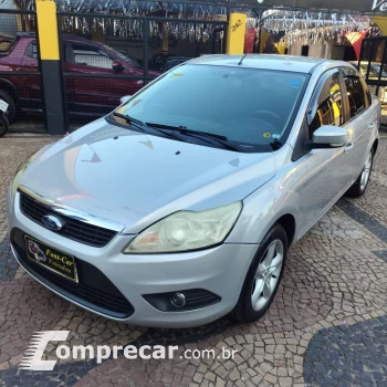 FORD Focus Sedan 2.0 16V/2.0 16V Flex 4p 5 portas