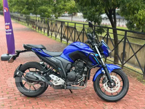 FZ25 FAZER