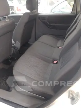 MERIVA 1.8 MPFI JOY 8V