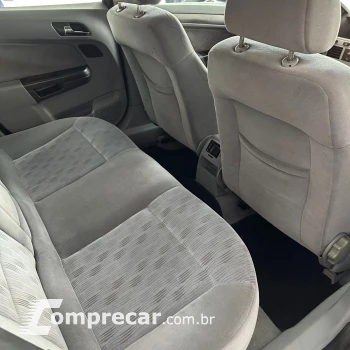 Elegan. 2.0 MPFI 8V FlexPower Mec